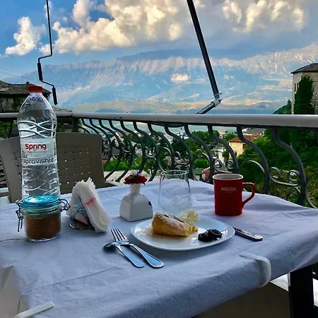 Grandma's Πανσιόν Αργυρόκαστρο